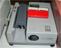 Proyector de diapositivas CABIN 2000R. Año: 1972 Proyector de diapositivas CABIN 2000R. Año: 1972