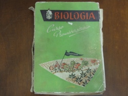 Libro de Biología del curso Preuniversitario. Año de edición: 1957