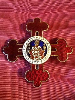El IES Alfonso X el Sabio recibe la Orden Civil de Alfonso X el Sabio, con la categoría de Placa de Honor