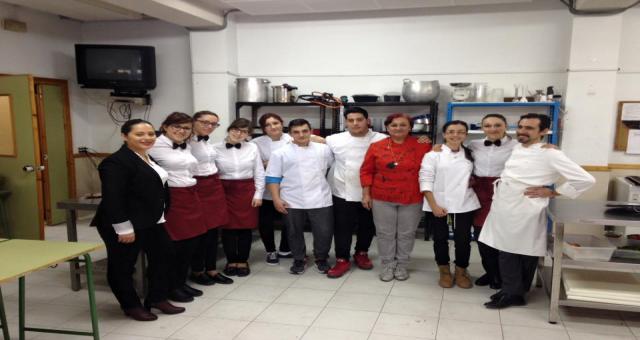 Alumnos y profesores de Cocina